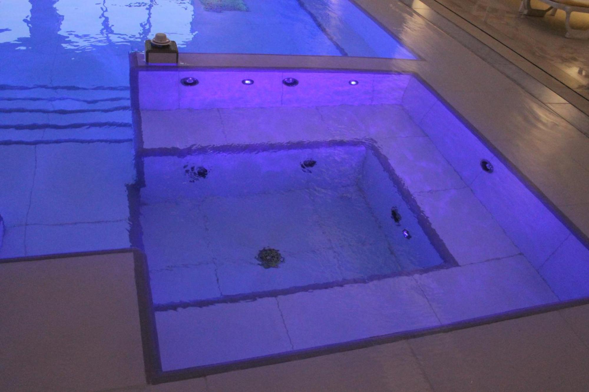 Hotel Universal Terme Abano Terme Kültér fotó