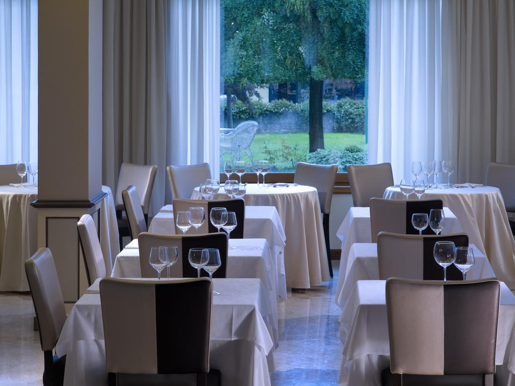 Hotel Universal Terme Abano Terme Kültér fotó